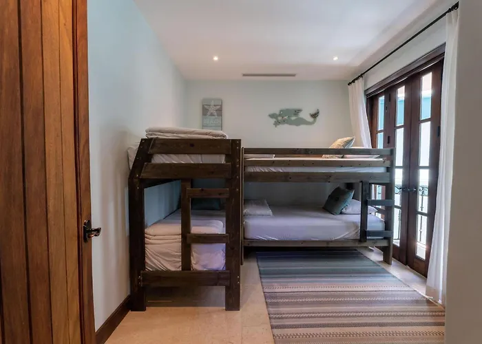 Casa De Suenos - 3 Bedroom At Catalinas Holiday home